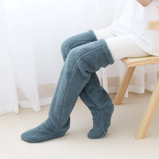 SHILOH™ Fluffy Socks (one-size)